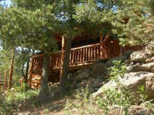Hideout Cabin Hot-Tub Pet-Friendly Secluded Romantic Cabin
